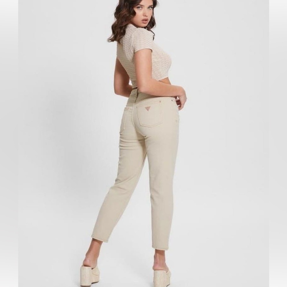 New Guess Women's Cream Mom Ankle Jeans SZ 29